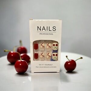 💅🏽 Press On Nails Set | Cherry Hearts Design 🍒